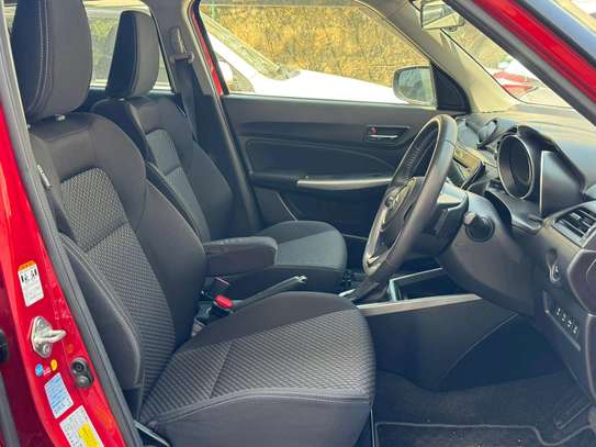 Suzuki Swift RS 2018 2wd image 3