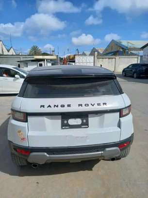 2016 range Rover evoque image 2