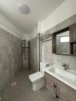 2 Bed Apartment with En Suite in Kileleshwa image 12