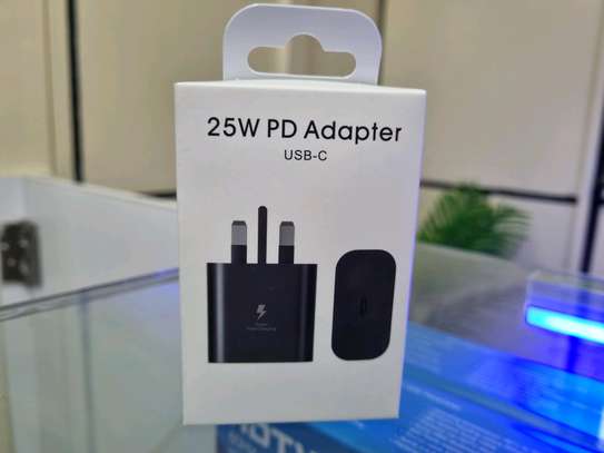 25W Samsung  charger. Superfast charge image 2