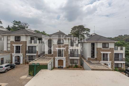 4 Bed House with En Suite at Peponi Road image 6