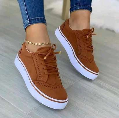 Suede fashion sneakers image 3