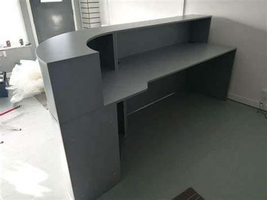 Straight executive Office Reception desks image 4