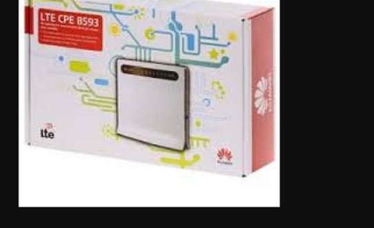 Huawei B593 4G LTE WiFi Hotspot Sim Card Router image 1