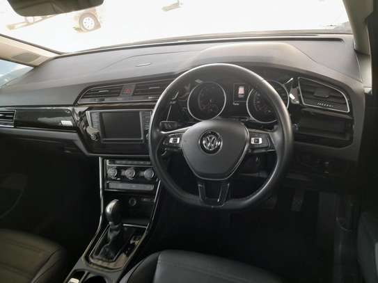 Volkswagen touran sunroof Tsi 2016 image 3