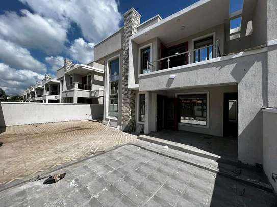 Spacious 4 bedroom town House for sale at Kamakis image 1