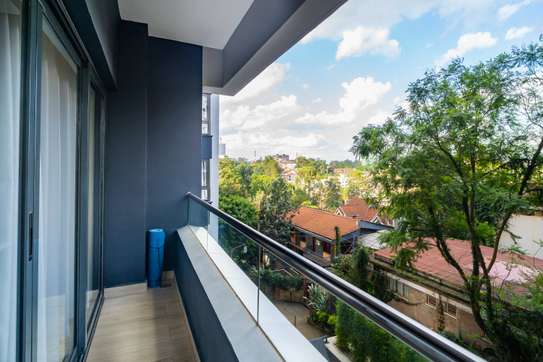 Furnished 2 Bed Apartment with En Suite at Riverside image 12