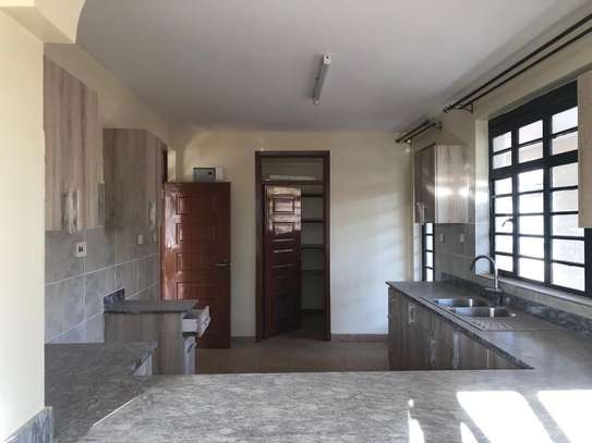4 Bed Villa with En Suite at Mombasa Road image 34