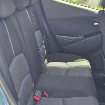 Mazda Demio petrol image 3