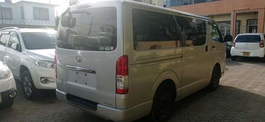 TOYOTA HIACE AUTOMATIC DIESEL  2016 image 2