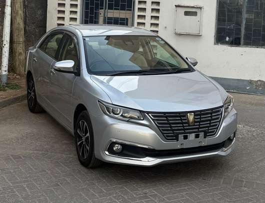 TOYOTA PREMIO image 1