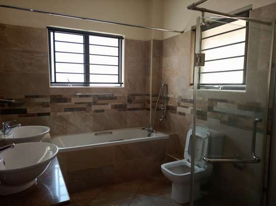 2 Bed Apartment with Balcony in Rhapta Road image 12