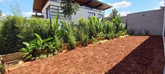 4 Bed House with En Suite at Kiambu image 2