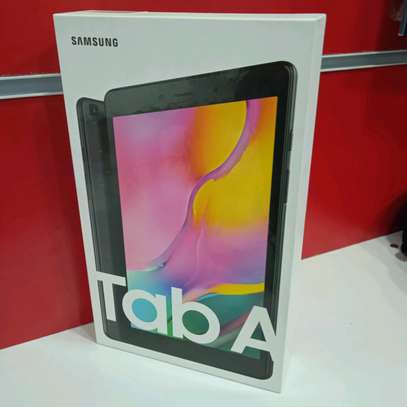Samsung Tab A 8.0 inch with 32gb and 2gb ram image 2