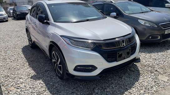 HONDA VEZEL RS 2018MODEL image 3
