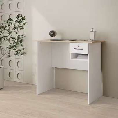 Simple Style 1‑Meter Study Desk image 1