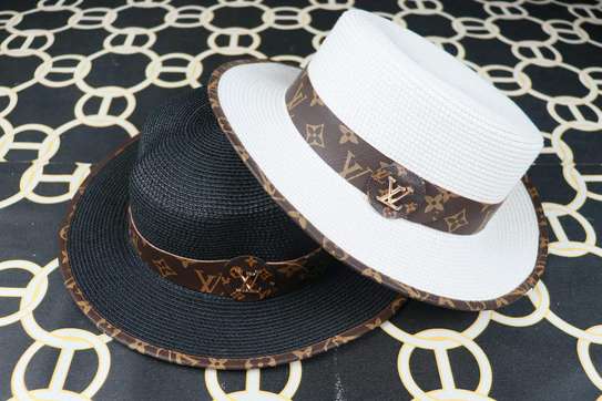 Designer Quality Unisex Assorted Hats
Ksh.1500 image 2