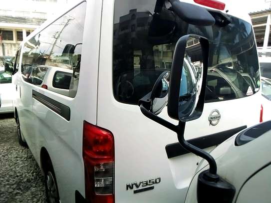 Nissan Nv350 auto diesel image 3