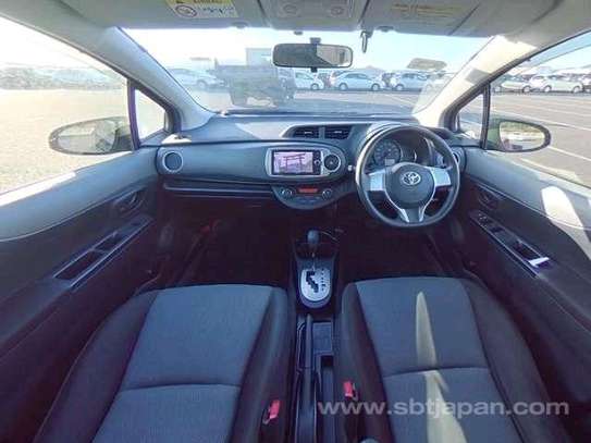 VITZ BLACK 2014 (MKOPO ACCEPTED) image 5