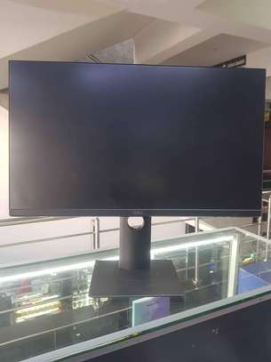 Dell 24inch edge to edge monitor image 1