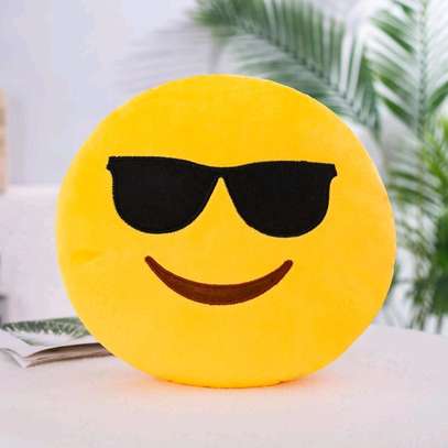 Adorable emoji pillows image 4