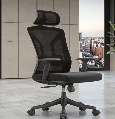 OFFICE CHAIR: Black UnVisible Office Chair image 2