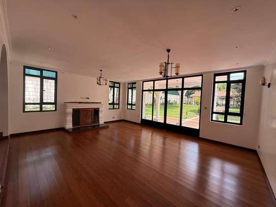 6 Bed House with En Suite in Runda image 7