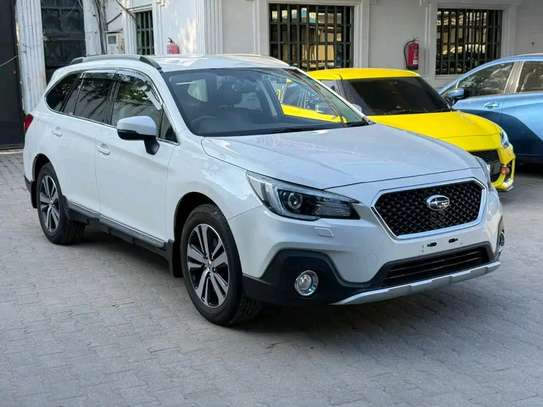 Subaru outback pearl image 2