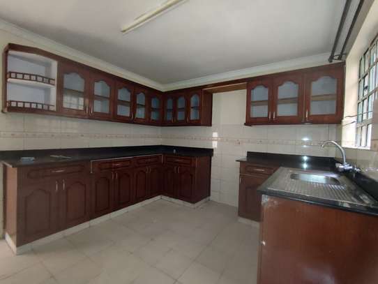 AMAZING 4 BEDROOM HOUSE TO LET ALONG THIKA ROAD image 11