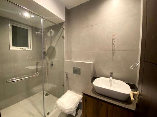 5 Bed Apartment with En Suite in Westlands Area image 16