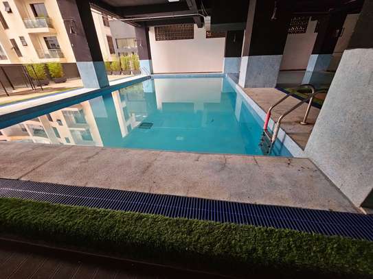 3 Bed Apartment with En Suite in General Mathenge image 2
