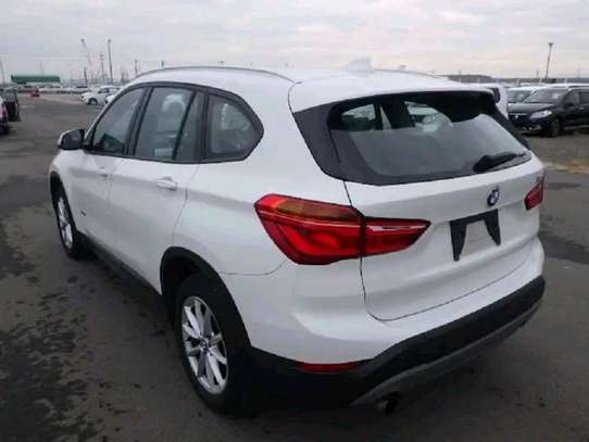 2017 BMW X1 image 1
