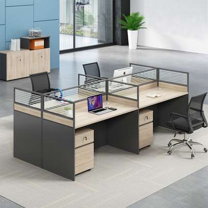 4-Way Modular Workstation image 11