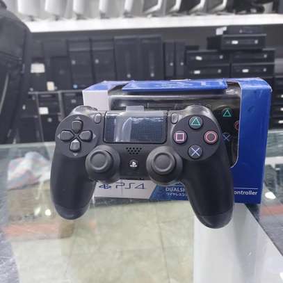 Playstation 4 Dual Shock 4 Wireless Pads Controller image 1