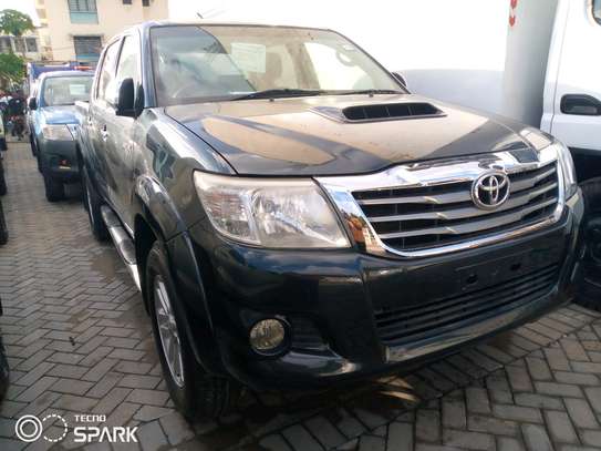 Toyota Hilux double cabin 2015 model image 7