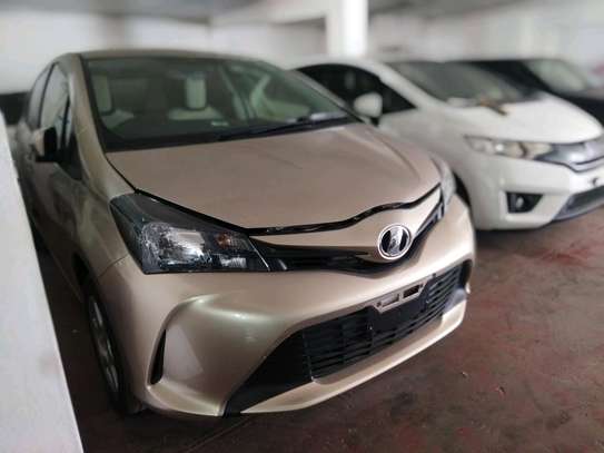 Toyota Vitz 2016 image 2