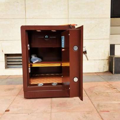 Home & Office Safe – Fireproof, Anti-Theft Deposit Box image 3