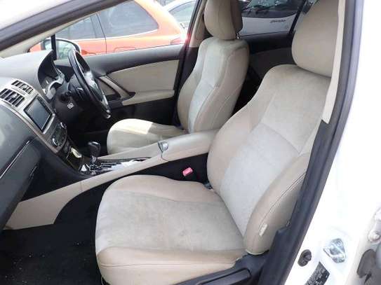 WHITE TOYOTA AVENSIS  (MKOPO ACCEPTED) image 7