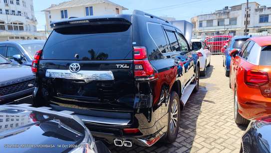 Toyota land cruiser Prado TX-L Diesel 2019 4wd image 14