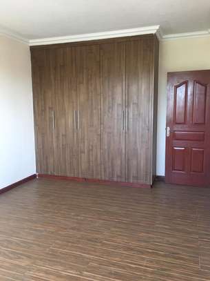 3 Bed Apartment with En Suite in Riverside image 18