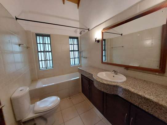5 Bed House with En Suite at Lower Kabete image 12