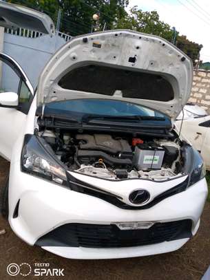Toyota vitz 2015 model image 1