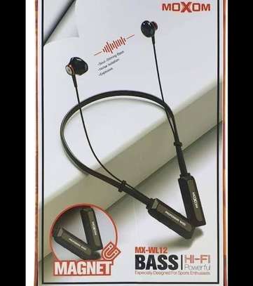 Moxom Magnetic MX-WL12 Bass Hi-Fi Powerful Sport Bluetooth Headset image 5