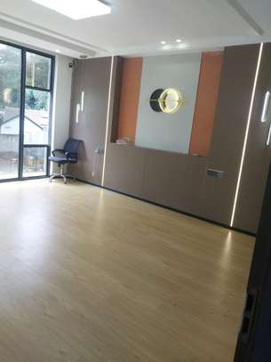 5 Bed Townhouse with En Suite in Lavington image 11