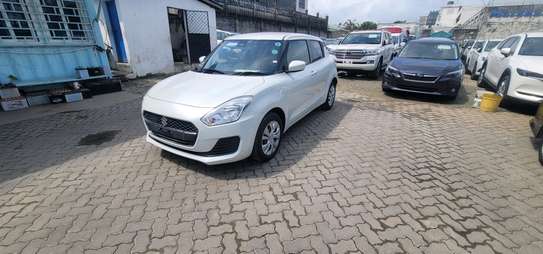 Suzuki swift image 5