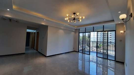 Serviced 3 Bed Apartment with Balcony in Kileleshwa image 2