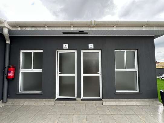 2 Bed Apartment with En Suite at Riverside image 13