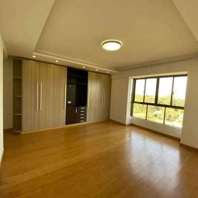4 Bed Apartment with En Suite in Kileleshwa image 9