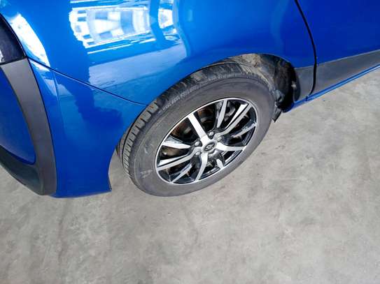 Toyota sienta blue 🔵 image 7