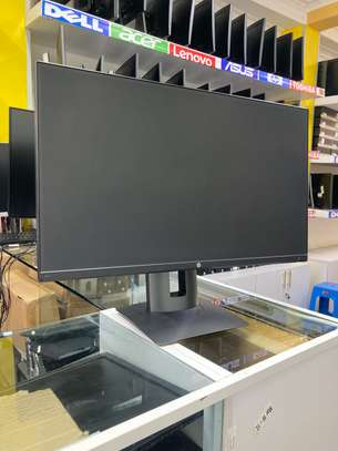 HP Z27n QHD (1440p) Frameless 27-inch Monitor IPS Panel image 1